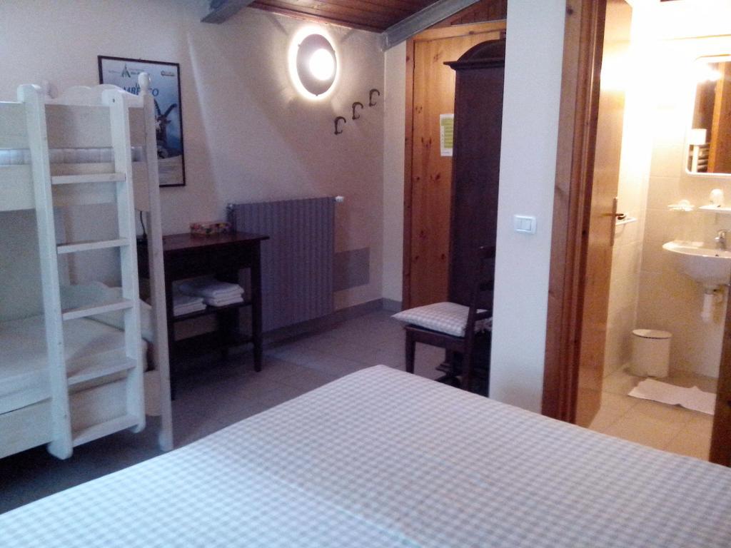 Locanda Del Sorriso Entracque Rom bilde