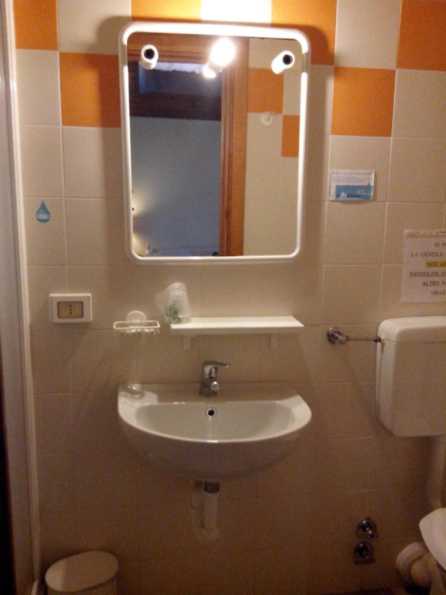 Locanda Del Sorriso Entracque Rom bilde